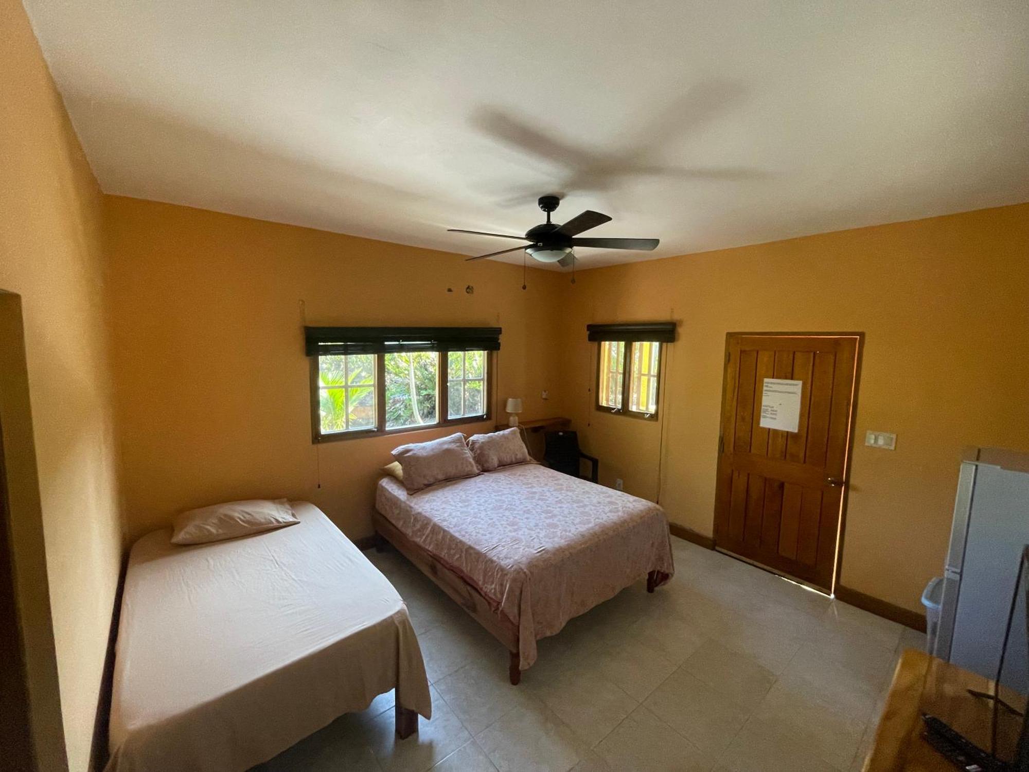 R&V Villa Negril Ngoại thất bức ảnh