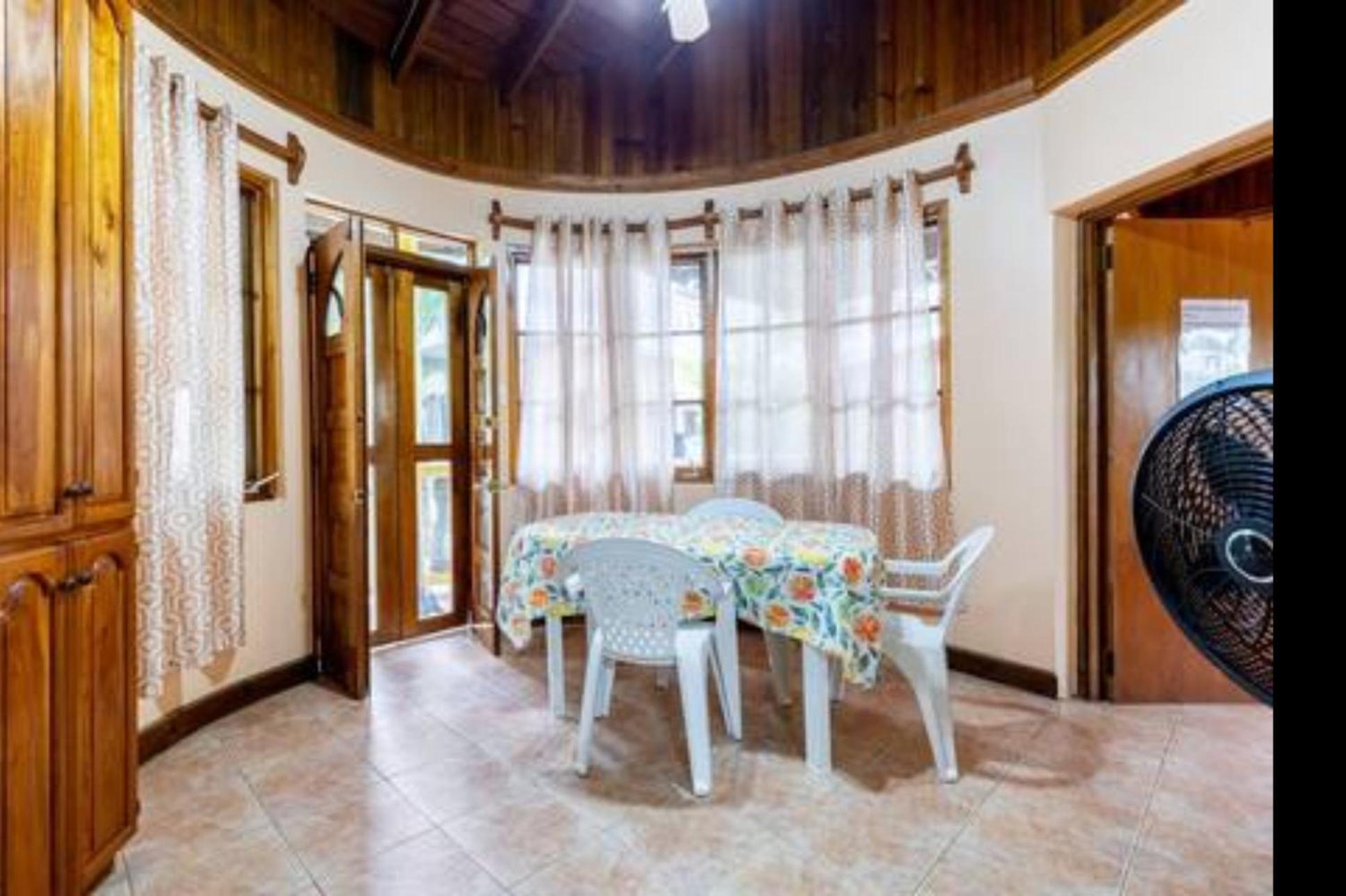 R&V Villa Negril Ngoại thất bức ảnh